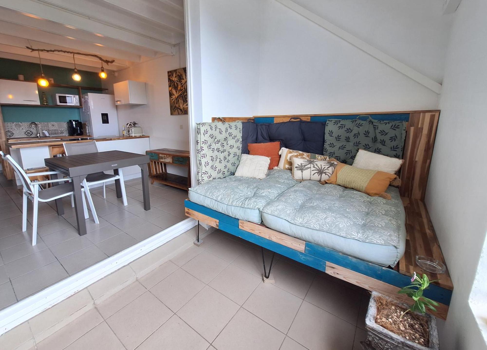 Chez Madeline Apartment Ле Госие Екстериор снимка